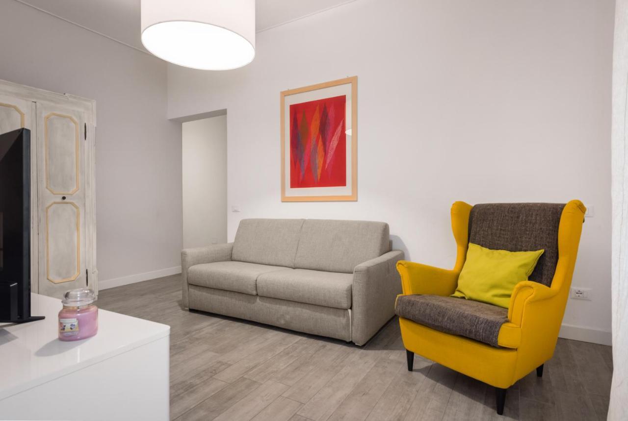Flats4Rent La Dimora D'Orlando Apartment Verona Bagian luar foto