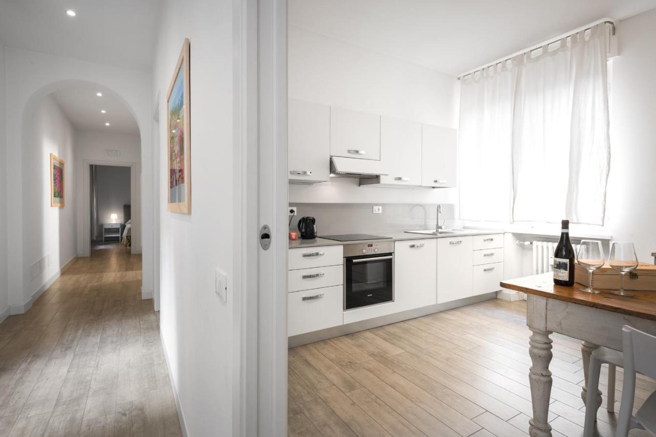 Flats4Rent La Dimora D'Orlando Apartment Verona Bagian luar foto