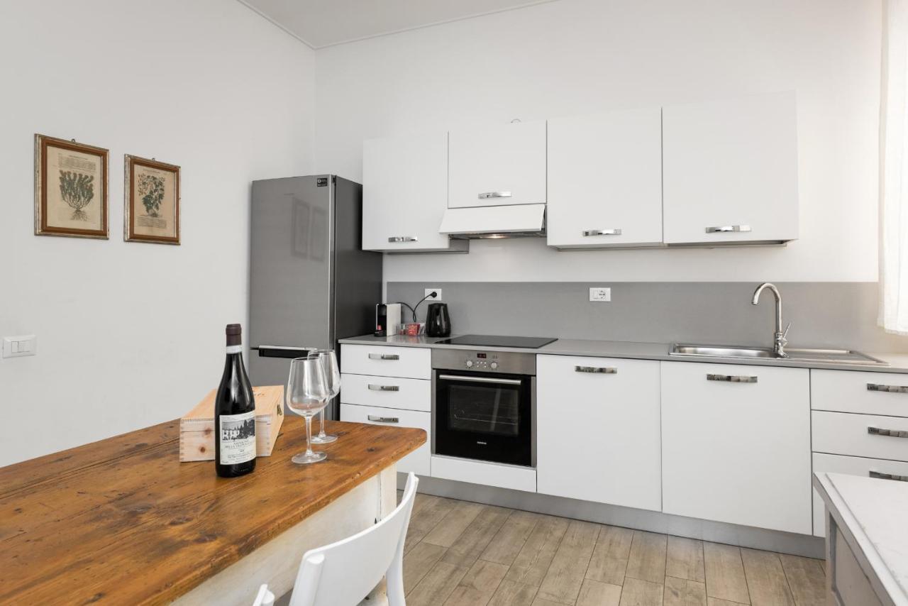 Flats4Rent La Dimora D'Orlando Apartment Verona Bagian luar foto